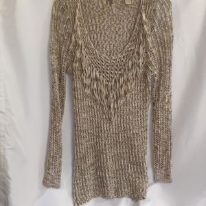 NWOT BUCKLE Gorgeous sweater!